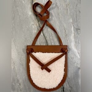 NWT Madewell crossbody Sherpa and leather purse. Perfect condition - never used